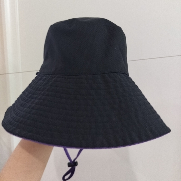 Reversible Bucket Hat – Black & Purple - Picture 1 of 2